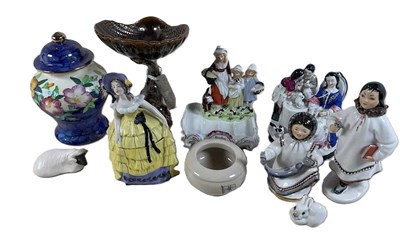 Lot 237 - A quantity of various ceramics, to include...