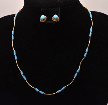 Lot 638 - An 18ct gold and turquoise necklace, together...