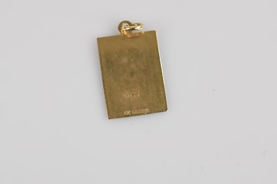 Lot 22 - A 9ct yellow gold St Christopher pendant and a...