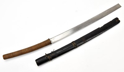 Lot 1092 - A Burmese dha (daab) with wrapped handle, with...