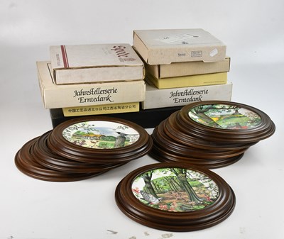 Lot 1477 - An extensive collection of assorted collectors'...