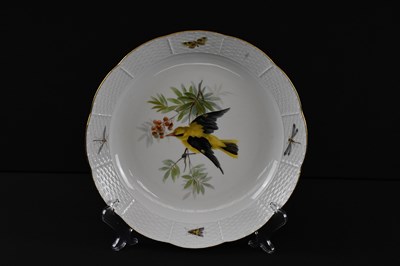 Lot MEISSEN; a large porcelain ornithological...