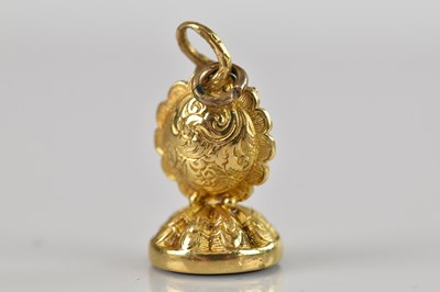 Lot 6 - A yellow metal novelty seal formed as an owl,...
