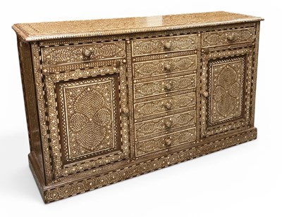 Lot 1 - A good late 19th/early 20th century Indian...