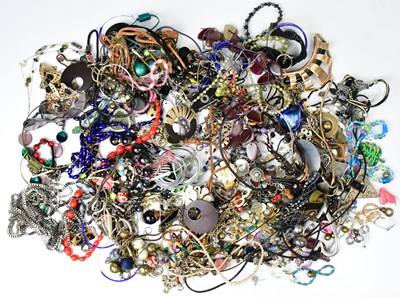 Lot 890 - A quantity of costume jewellery, to include...