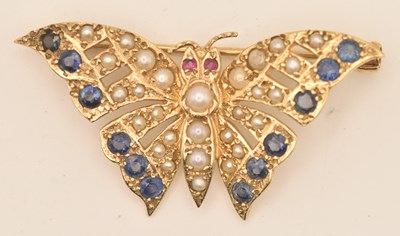 Lot 1499 - A 9ct yellow gold sapphire, seed pearl and...