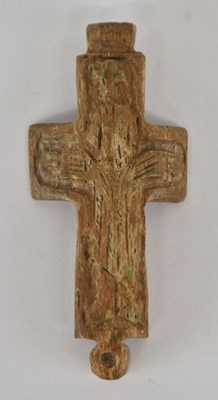 Lot 546 - An ancient Byzantine bone cross depicting...