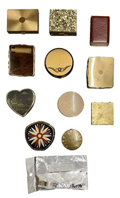 Lot 432 - Eleven early 20th century and later musical...