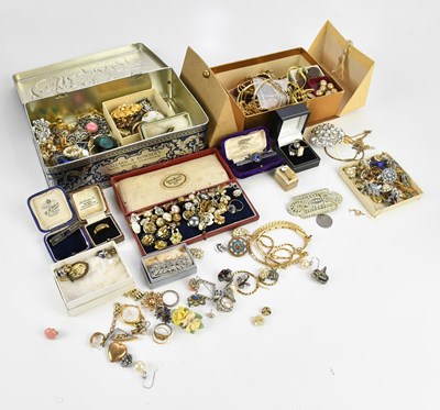 Lot 754 - A collection of Victorian and later costume...