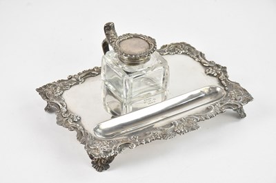 Lot 105 - GOLDSMITHS & SILVERSMITHS; an Edward VII...