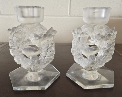 Lot 541 - LALIQUE; a pair of Art Deco 'Mesanges' pattern...