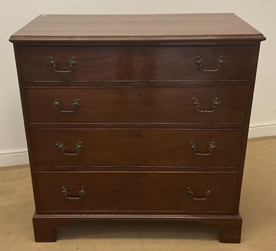 Lot 758 - A mahogany chest of four long graduating...