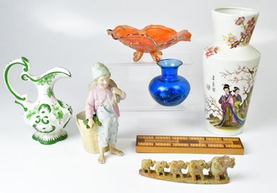 Lot 181 - A mixed lot of ceramics to include cabinet...