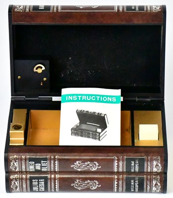 Lot 236 - CORONA; a vintage IM musical cigarette box in...