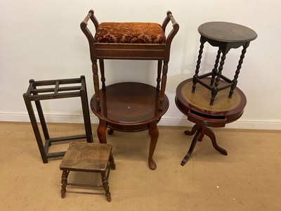 Lot 691 - A group of oak and mahogany furniture items,...