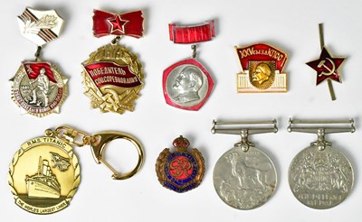 Lot 495 - A mixed lot of medals, to include Soviet Era...