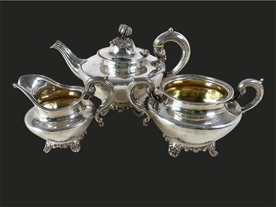 Lot 525 - JOSIAH WILLIAMS & CO; a Victorian hallmarked...