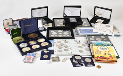 Lot 648 - A collection of mostly British coins and...