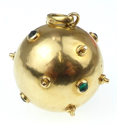 Lot 1031 - An 18ct gold sputnik-style orb pendant set...