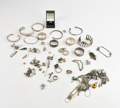 Lot 473 - A collection of hallmarked silver, sterling...