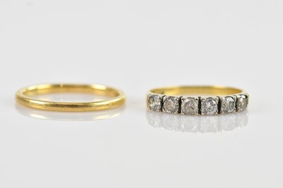 Lot 468 - An 18k yellow gold wedding band, size L,...
