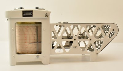 Lot 319 - CASELLA; a vintage metal bodied barograph, 16...