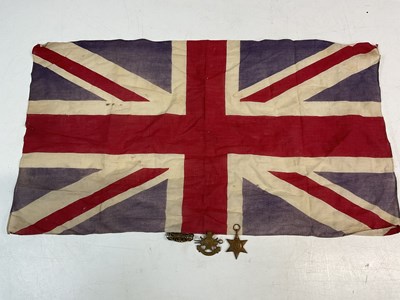 Lot 193 - British military items comprising a small...