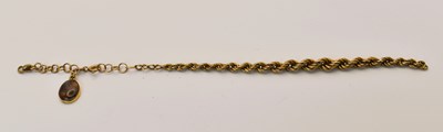 Lot 607 - A 9ct gold part chain, length 7.5cm, 4.6g.