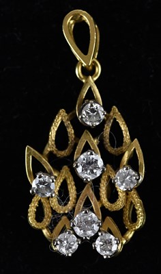 Lot 292 - A modernist diamond and textured yellow metal...