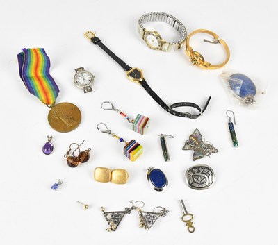 Lot 715 - A collection of decorative costume jewellery...