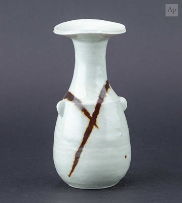Lot 254 - JANET LEACH (1918-1997) for Leach Pottery; a...