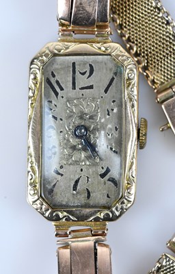 Lot 1136 - A 9ct gold cased Art Deco cocktail watch, the...