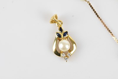 Lot 36 - A 9ct gold pearl set bracelet, length 200mm,...