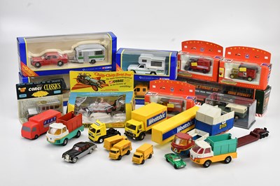 Lot 2015 - CORGI; a collection of boxed diecast model...