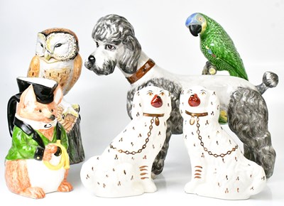 Lot 127 - A collection of ceramic animals, to include a...