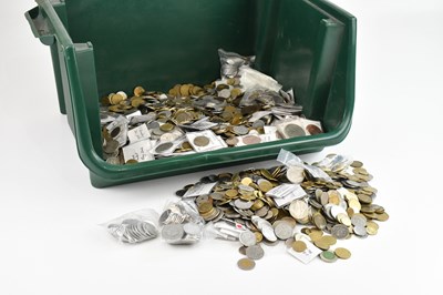 Lot 220 - A large collection of European coins to...