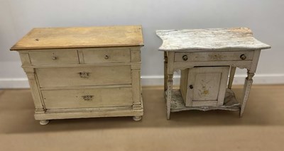 Lot 665 - A Gustavian style painted chest of...