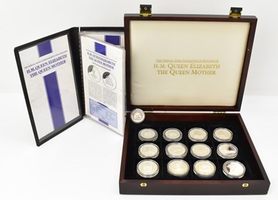 Lot 1570 - MDM THE CROWN COLLECTIONS LTD; a cased set of...