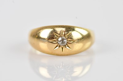 Lot 242 - An 18ct yellow gold diamond star ring, size N,...