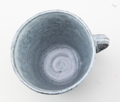 Lot 8 - AKIKO HIRAI (born 1970); a stoneware mug...