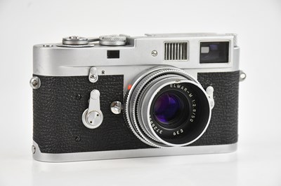 Lot 79 - LEICA; a M2 35mm rangefinder film camera...