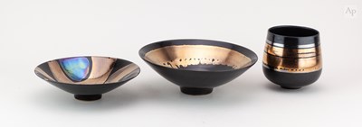 Lot 542 - SARAH PERRY (1945-2021); a shallow stoneware...
