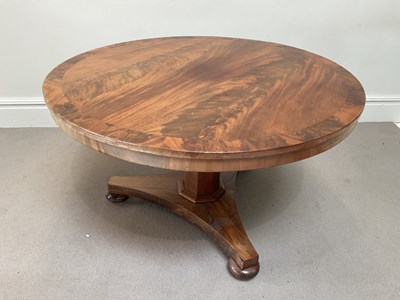 Lot 133 - A 19th century rosewood tilt-top breakfast...
