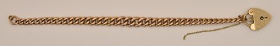 Lot 1500 - A 9ct rose gold graduated link bracelet with...