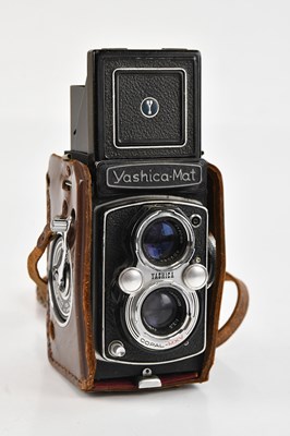 Lot 110 - YASHICA; a Yashica Mat TLR medium format...