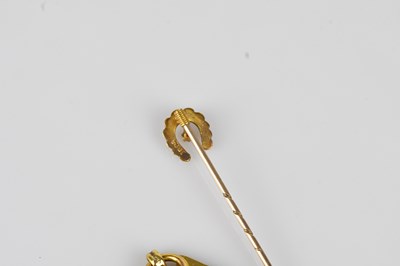 Lot 27 - A Victorian 15ct yellow gold seed pearl and...