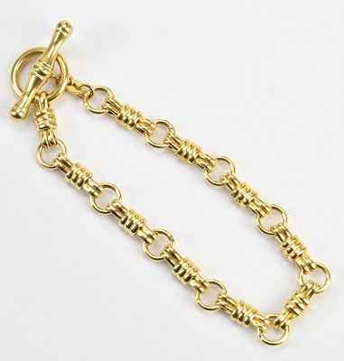 Lot 48 - A 14ct yellow gold hay bale link bracelet with...