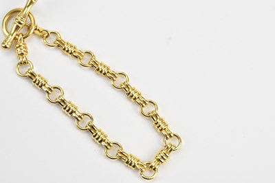 Lot 48 - A 14ct yellow gold hay bale link bracelet with...