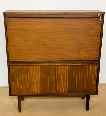 Lot 829 - ROBERT HERITAGE FOR BEAVER & TAPLEY; a mid...