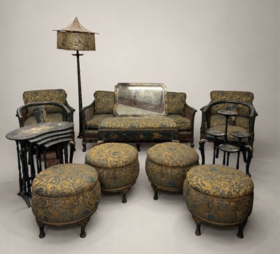 Lot 2 - A 1930s Japanese green chinoiserie lacquered...